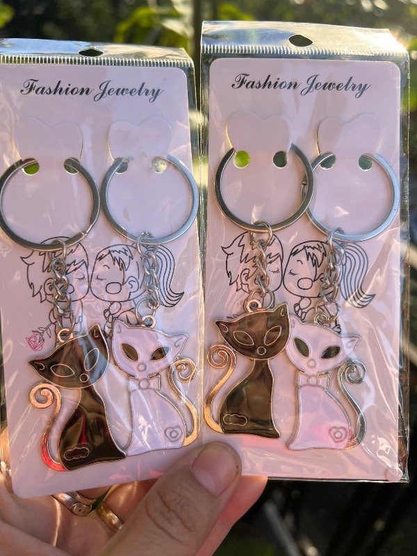 Producto - 2 llaveros dobles de gatito