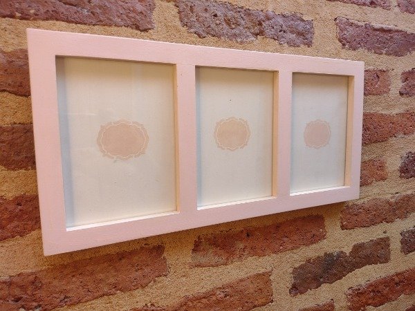 Producto - portarretrato triple rosa