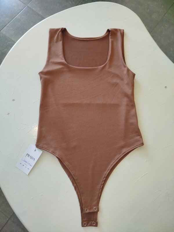 Producto - Body escote cuadrado