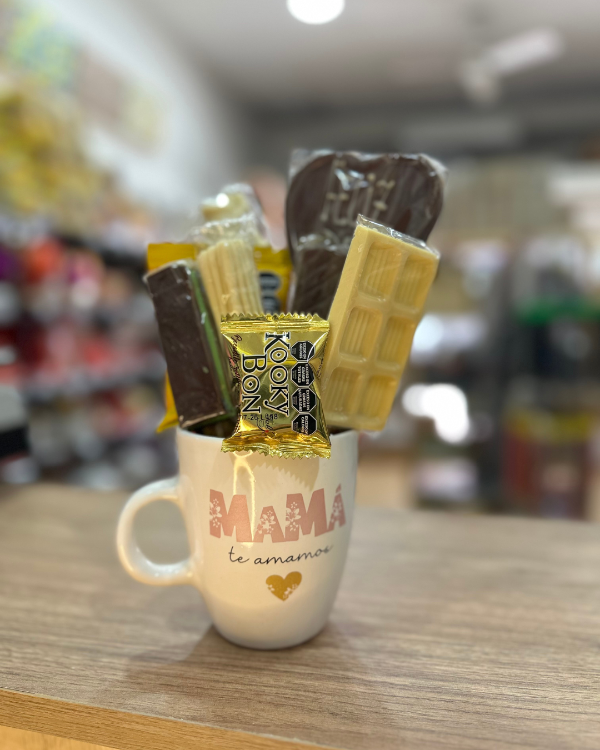 Producto - Taza con golosinas