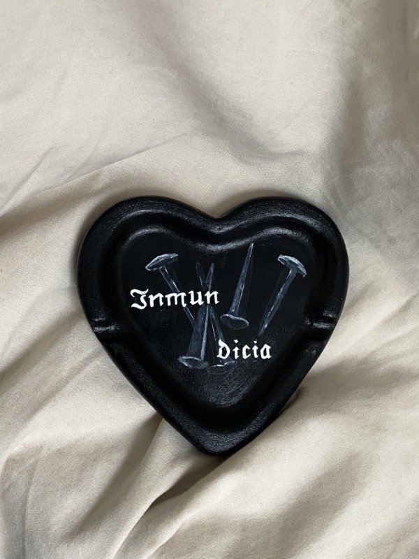 Producto - Cenicero Inmundicia