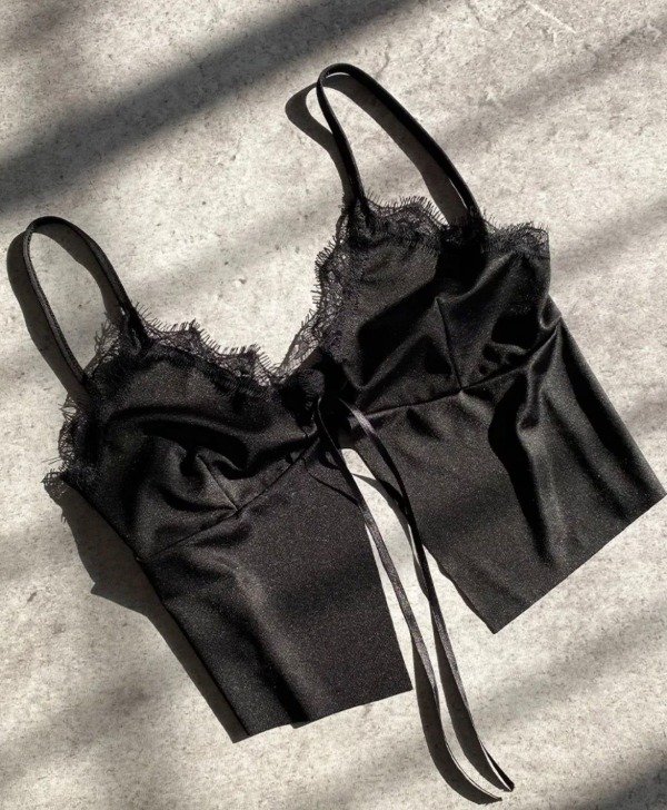 Producto - TOP CON PUNTILLA-