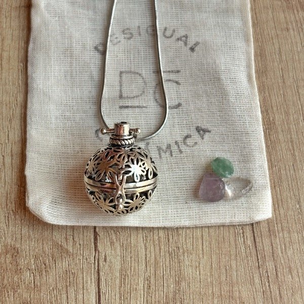 Producto - Relicario Florcitas