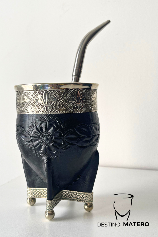 Producto - Mate Imperial REPUJADO CON BASE (Consultar guardas)
