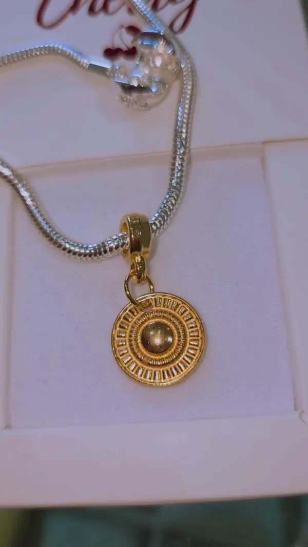 Producto - Charm moneda AD