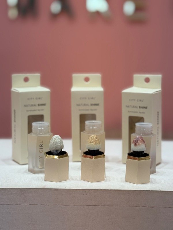 Producto - ILUMINADOR CITY 3tonos