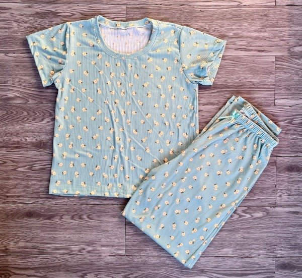Producto - pijama media estacion dama verde floreado