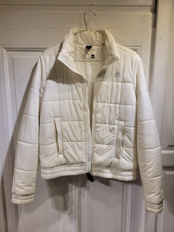 Producto - Campera ADIDAS blanca puffer- Talle M- PRECIO: 140X