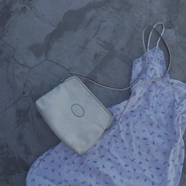 Producto - Cartera blanca - MR