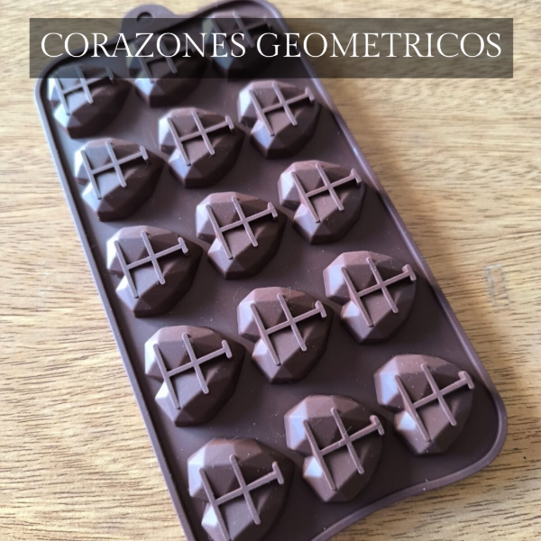 Producto - MOLDE CORAZONES GEOMETRICOS