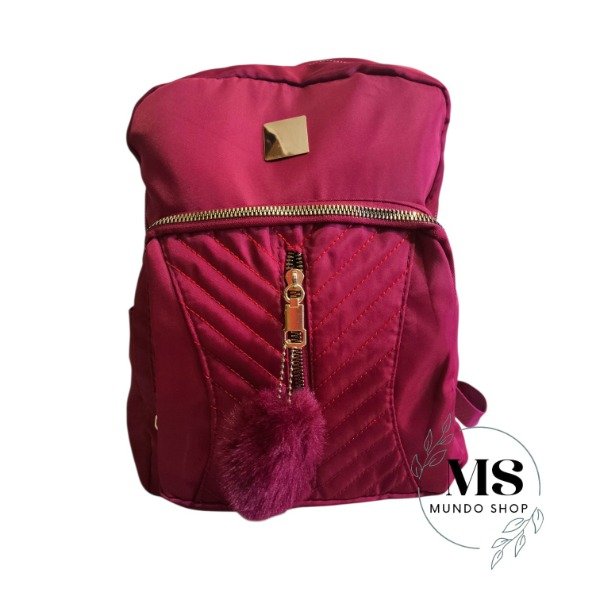 Producto - Mochila con pompon