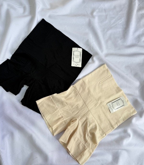 Producto - SHORT CON FAJA - 4 varillas (no se baja)