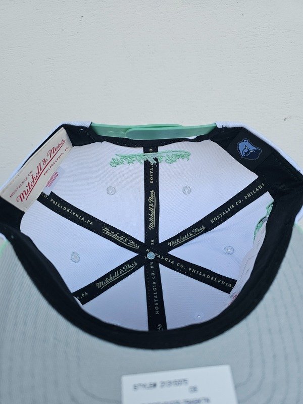 Memphis grizzlies metalic mint mitchell and ness snapback — imagen 6