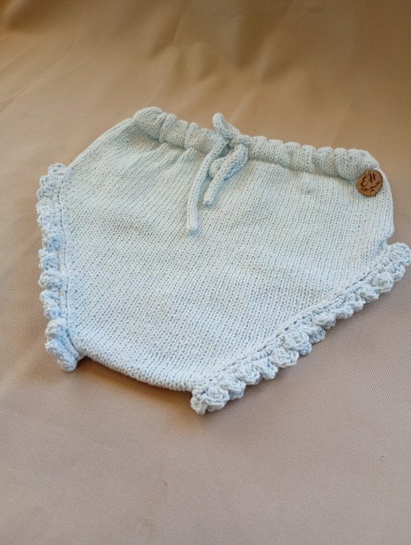 Producto - Cubre pañal tejido en hilo de algodón. 6 - 12 meses