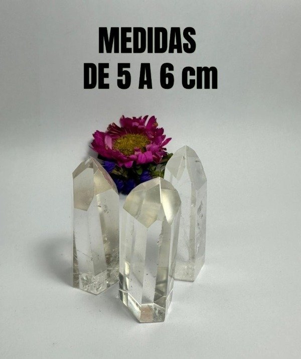 Producto - Cuarzo Cristal Hexagonal Pulido de 5 a 6 cm por UNIDAD