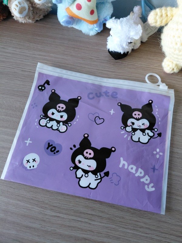Producto - Regalitos en compras + 35.000 - Cartuchera de Kuromi