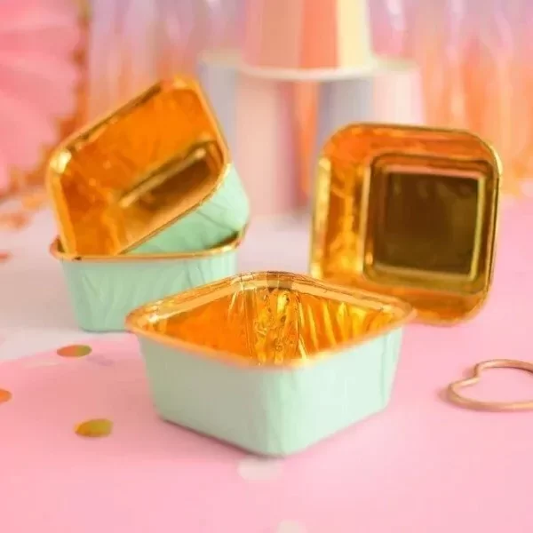 Producto - Pirotin Cuadrado Verde agua Borde dorado por unidad