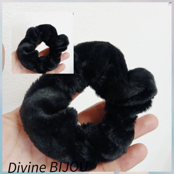 Producto - Colita negra de piel