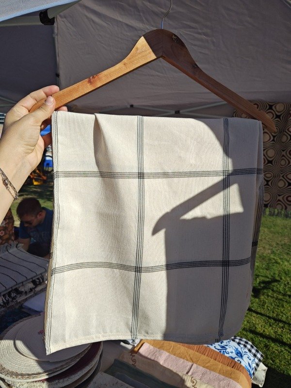 Producto - Camino a cuadros tusor impermeable