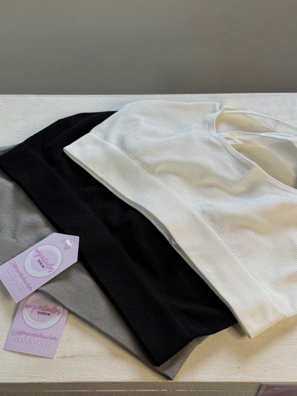 Producto - TOP DEPORTIVO CRUCE EN CUELLO