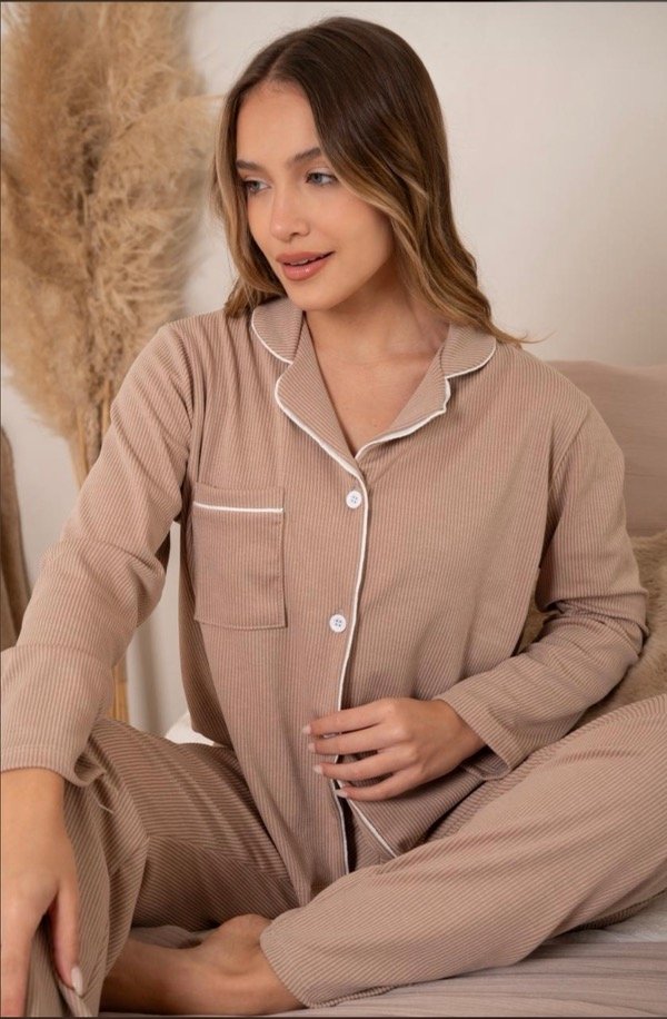 Producto - Pijama camisero nude morley