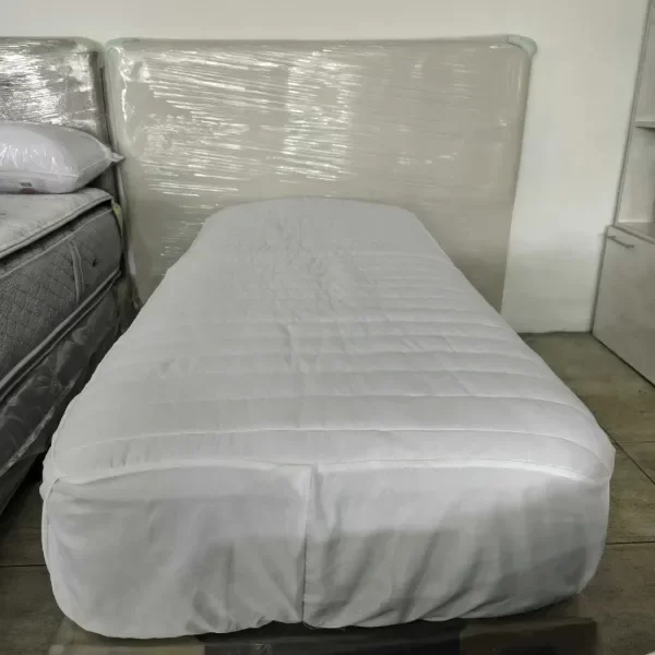 Producto - Cubre Colchón Tipo Sábana Ajustable - 10
