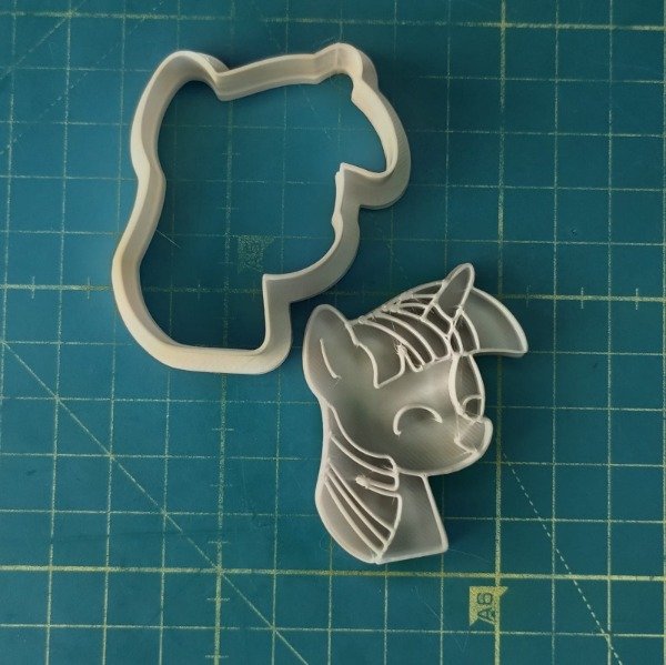 Producto - pony 12