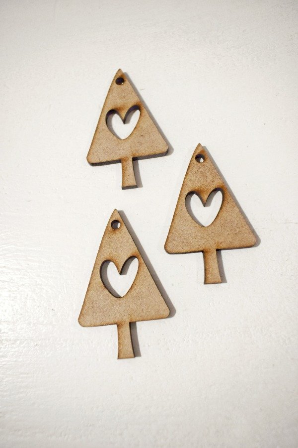 Producto - Arbolitos corazón x 3