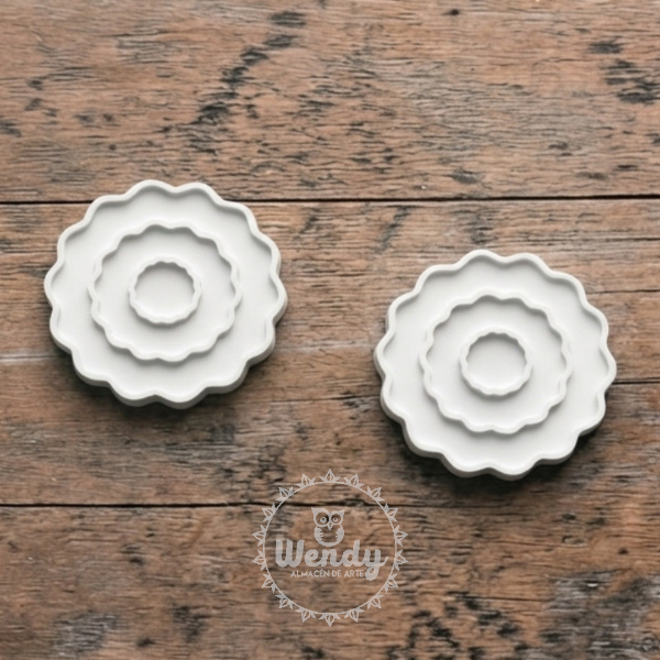 Producto - Molde Escarapela Rigido Para Rellenar Resina ondas x 10 unidades