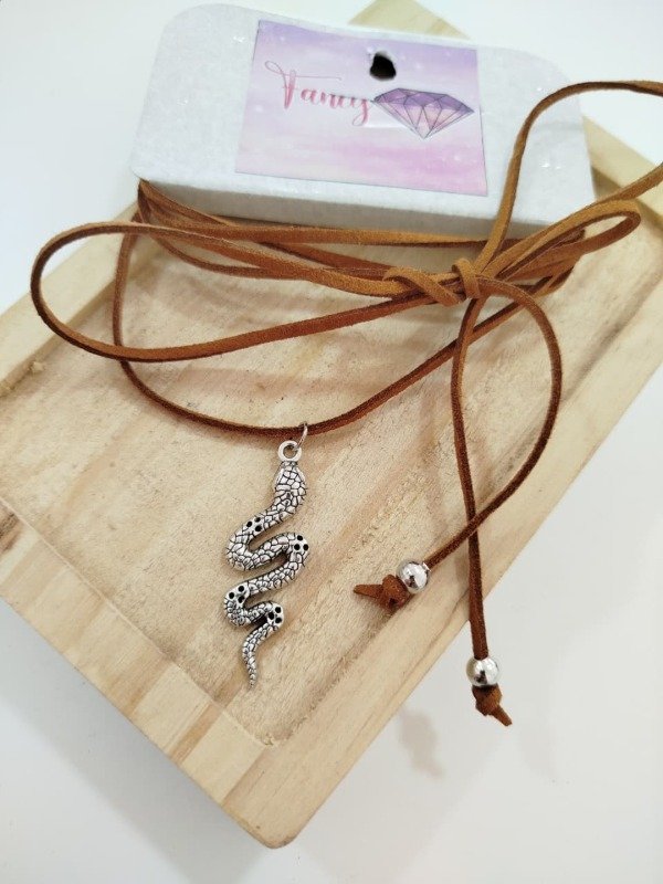 Producto - Choker lazo marron 0896