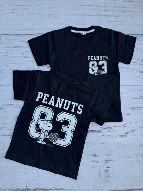 Producto - Remera manga corta  Snoopy Americano Negro