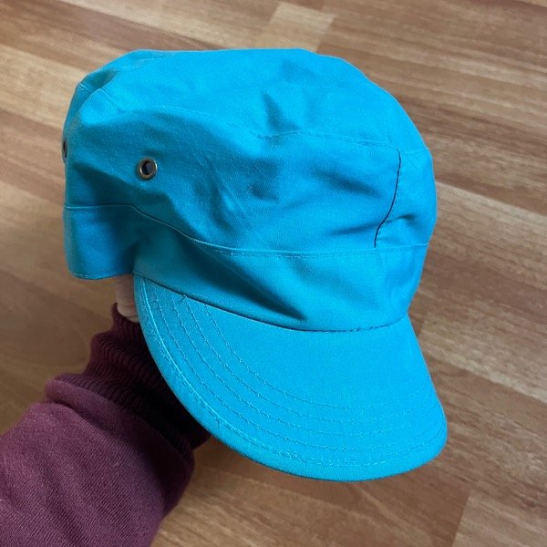 Producto - Gorra Celeste 16A