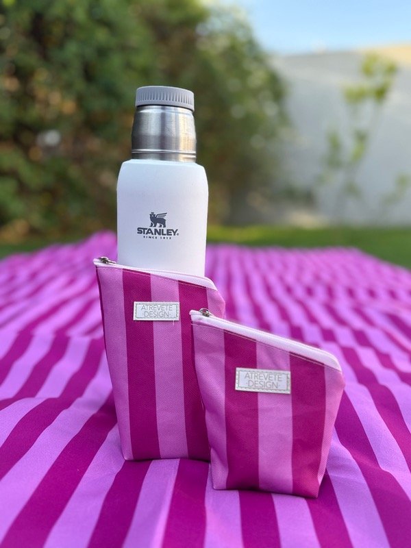 Producto - Set de yerbera y azucarera - rayada fucsia y rosa