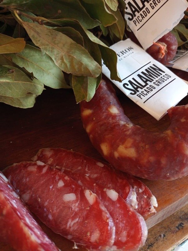 Producto - Salame Picado Grueso Sin gluten Oliveros. 150 grs al vacio. Precio xKilo