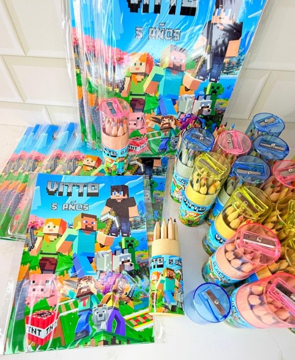 Producto - LIBRO CON TUBO