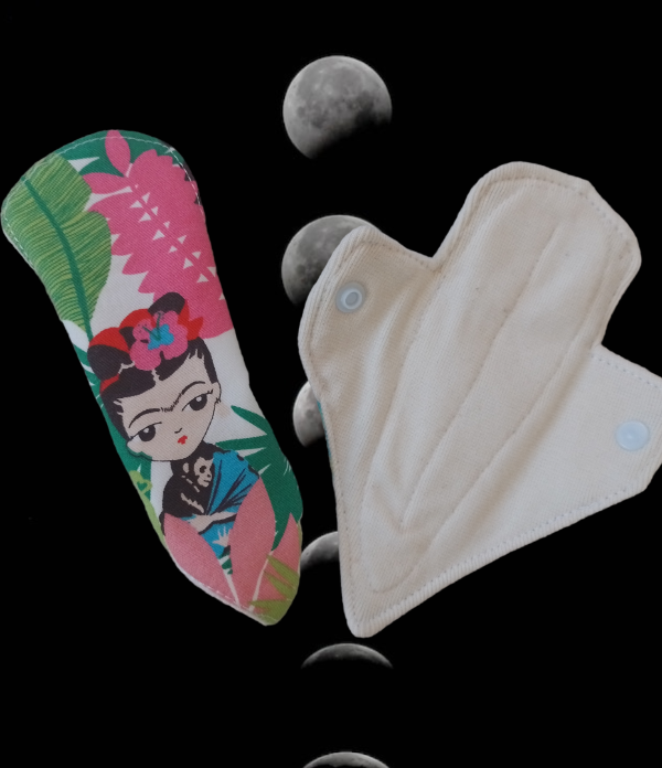 Producto - Protector less o vedetina con pul - más impermeable pero respirable-