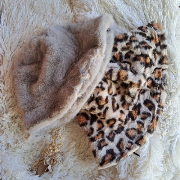 Producto - GRMX14 Gorro Piluso Piel Animal Print/Gris (el par)