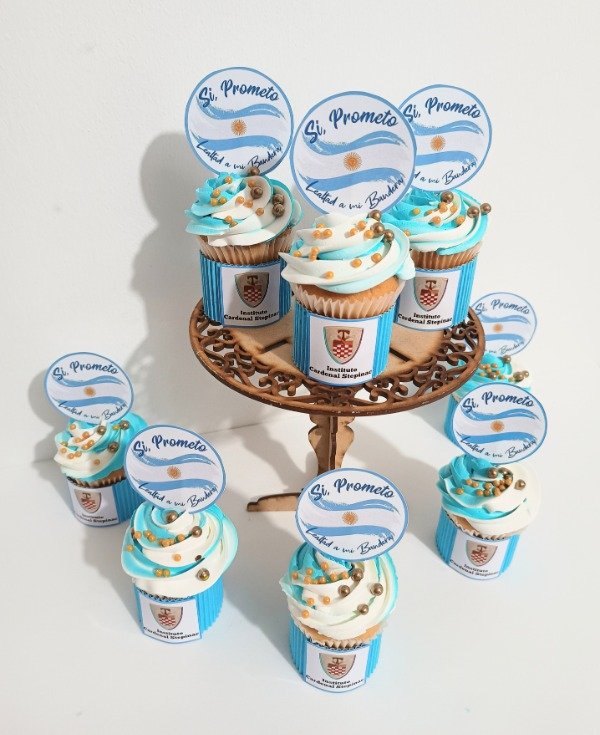 Producto - Cupcakes argentina jura la bandera x docena