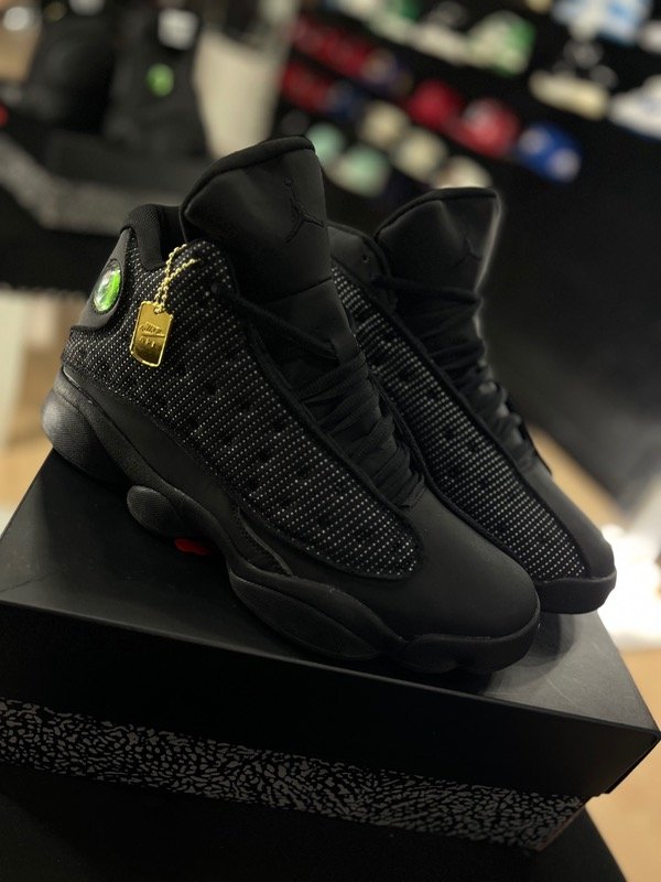 Producto - Retro 13 Black Cat
