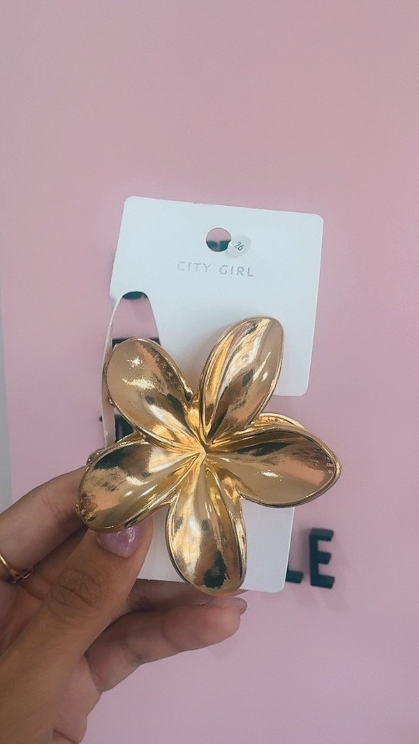 Producto - Broche de Flor dorado