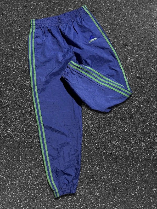 Producto - PANT ADIDAS WB RETRO 1990s VIOLET OG