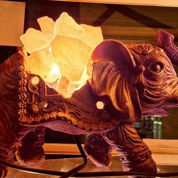 Producto - Lámpara de Sal Elefante Abundancia