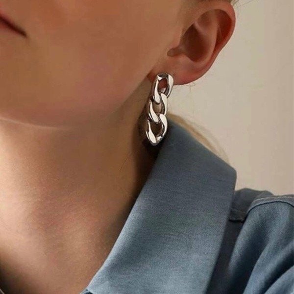 Producto - Aros Gabriel plateado con eslabones