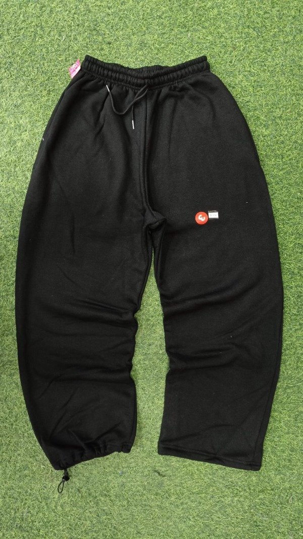Producto - Jogger baggy frizado