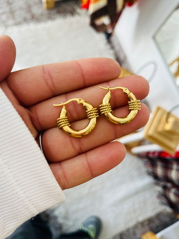 Producto - Argollas Baltimore acero dorado