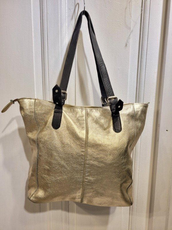 Producto - Cartera MILOLI dorado y negro - PRECIO: 40X - 1
