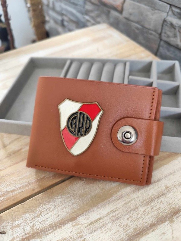 Producto - Billetera hombre marrón River