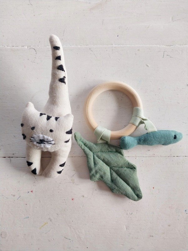 Producto - Kit Bebe Sonajero + Mordillo Gato
