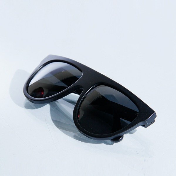 Producto - Hardem Lisboa C1 Negro - Cristales Grises - 3