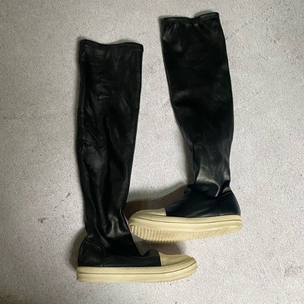 Producto - Type Rick Owens Thigh-High Ramones Booties.